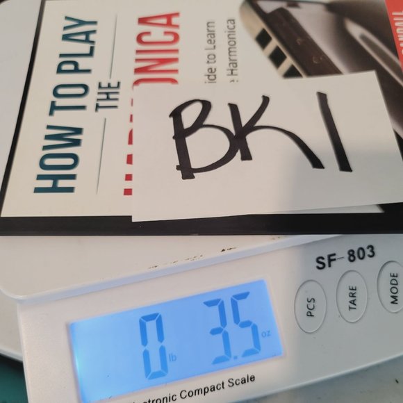 How to Play the Harmonica Book - Picture 4 of 4